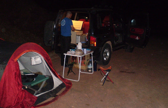 During the Egyptian Vulture expedition we used 'mobile hotel' with mini-kitchen, mini-fridge and everything, Middle Atlas, June 2014. Here Rachid El Khamlichi was preparing something to eat.